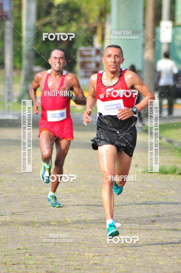 Buy your photos of the eventMeia Maratona Internacional de Peru�be on Fotop