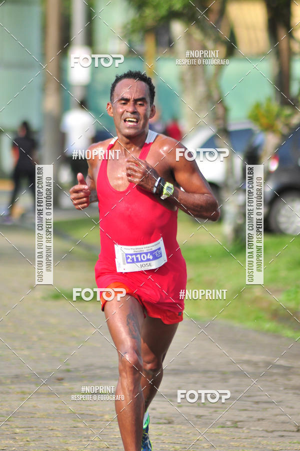 Buy your photos of the eventMeia Maratona Internacional de Peru�be on Fotop