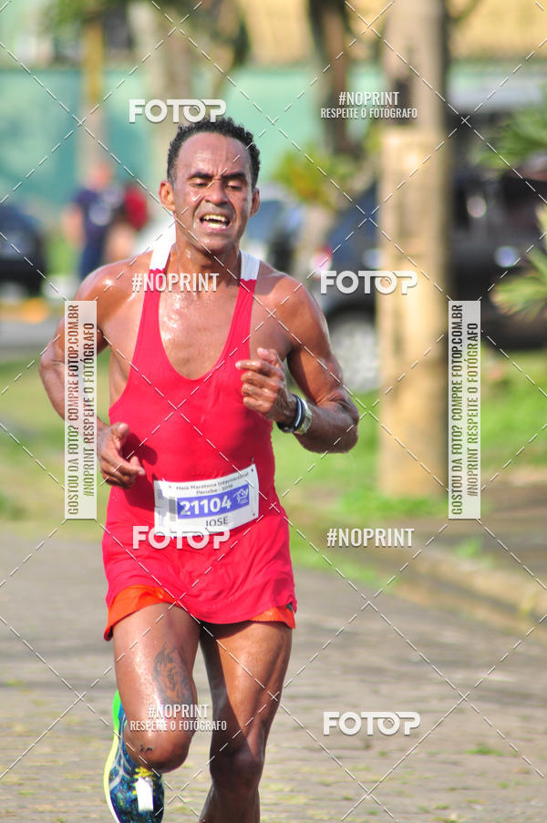 Buy your photos of the eventMeia Maratona Internacional de Peru�be on Fotop