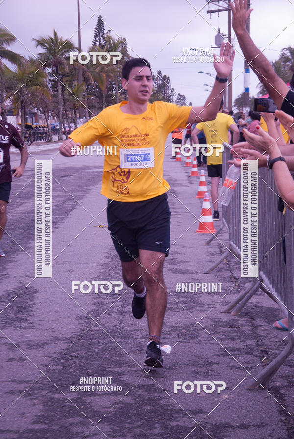 Buy your photos of the eventMeia Maratona Internacional de Peru�be on Fotop