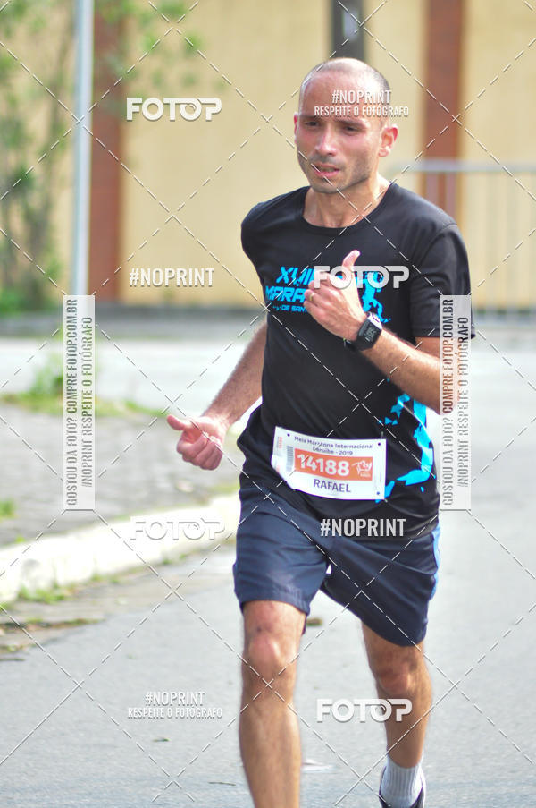 Buy your photos of the eventMeia Maratona Internacional de Peru�be on Fotop