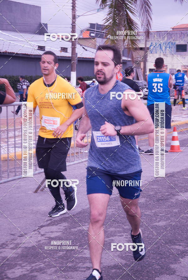 Buy your photos of the eventMeia Maratona Internacional de Peru�be on Fotop