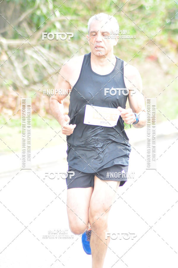 Compre suas fotos do eventoMeia Maratona Internacional de Peru�be no Fotop