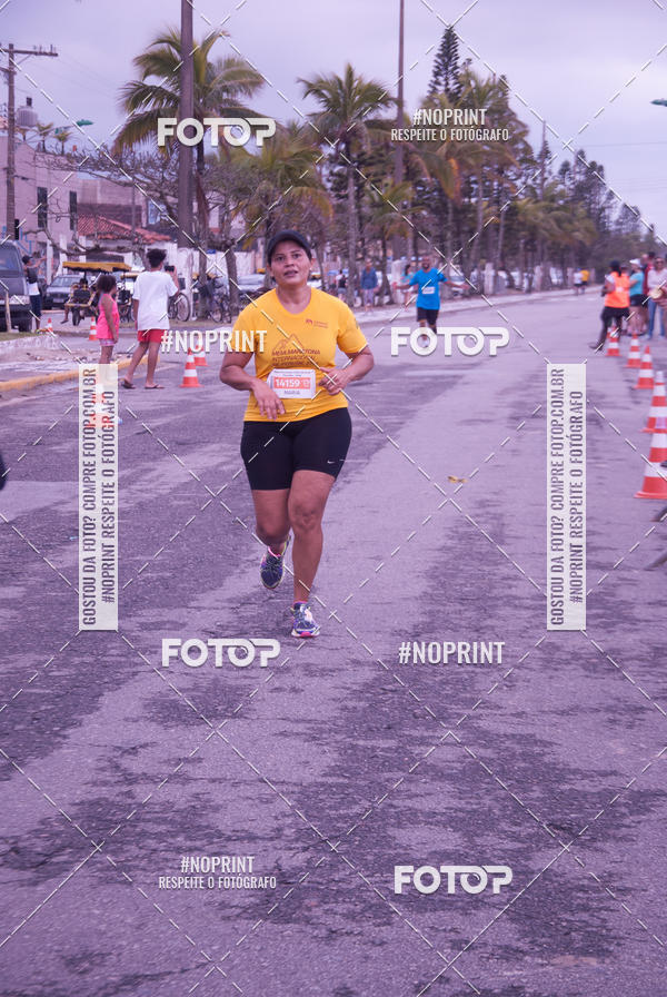 Buy your photos of the eventMeia Maratona Internacional de Peru�be on Fotop