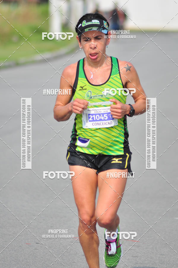 Buy your photos of the eventMeia Maratona Internacional de Peru�be on Fotop