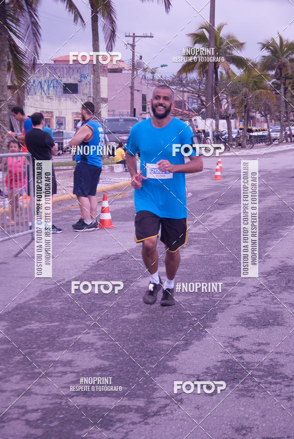 Buy your photos of the eventMeia Maratona Internacional de Peru�be on Fotop