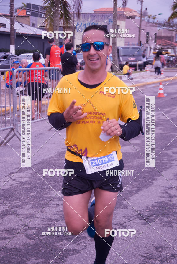Buy your photos of the eventMeia Maratona Internacional de Peru�be on Fotop