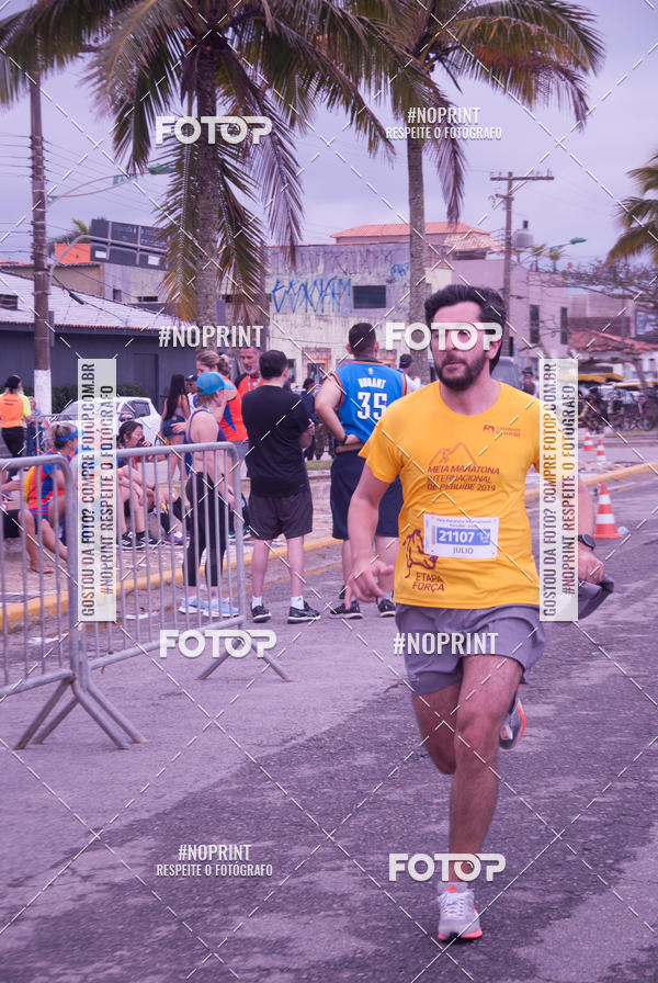 Buy your photos of the eventMeia Maratona Internacional de Peru�be on Fotop