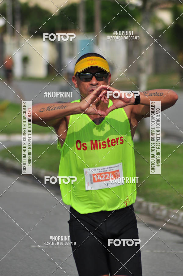 Buy your photos of the eventMeia Maratona Internacional de Peru�be on Fotop