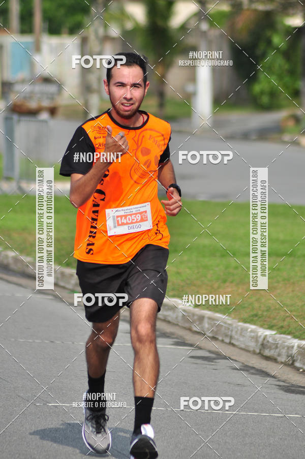 Buy your photos of the eventMeia Maratona Internacional de Peru�be on Fotop