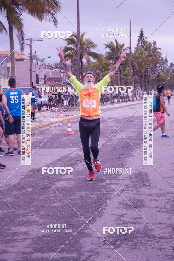 Buy your photos of the eventMeia Maratona Internacional de Peru�be on Fotop