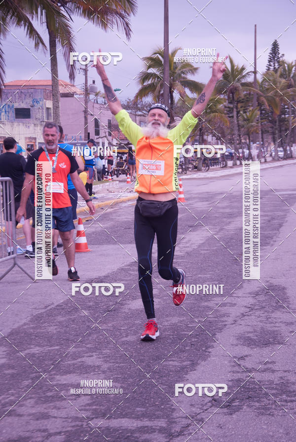 Buy your photos of the eventMeia Maratona Internacional de Peru�be on Fotop
