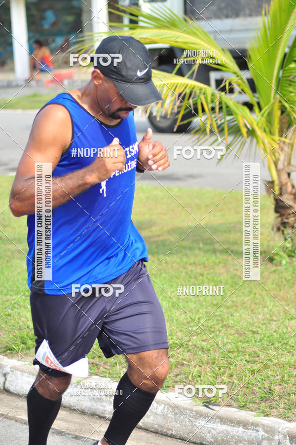 Buy your photos of the eventMeia Maratona Internacional de Peru�be on Fotop