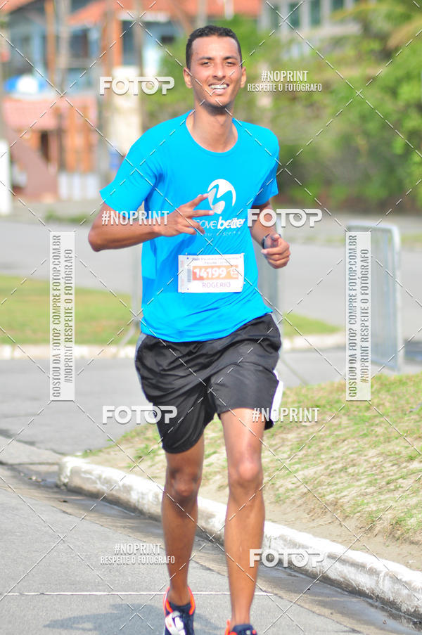 Buy your photos of the eventMeia Maratona Internacional de Peru�be on Fotop