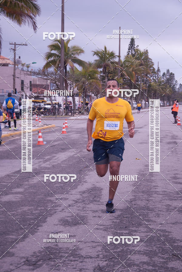 Buy your photos of the eventMeia Maratona Internacional de Peru�be on Fotop