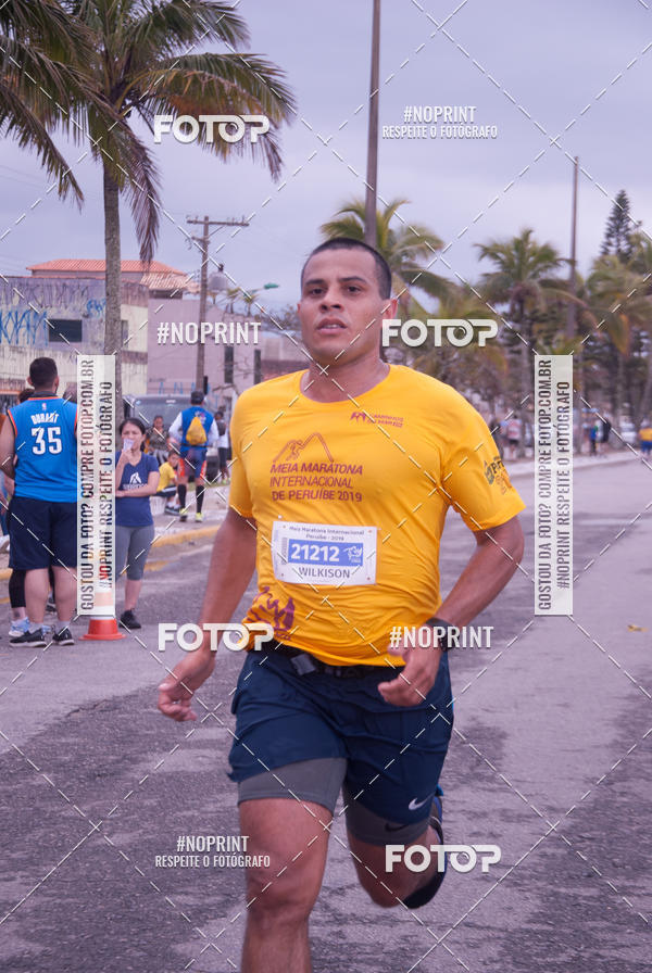 Buy your photos of the eventMeia Maratona Internacional de Peru�be on Fotop