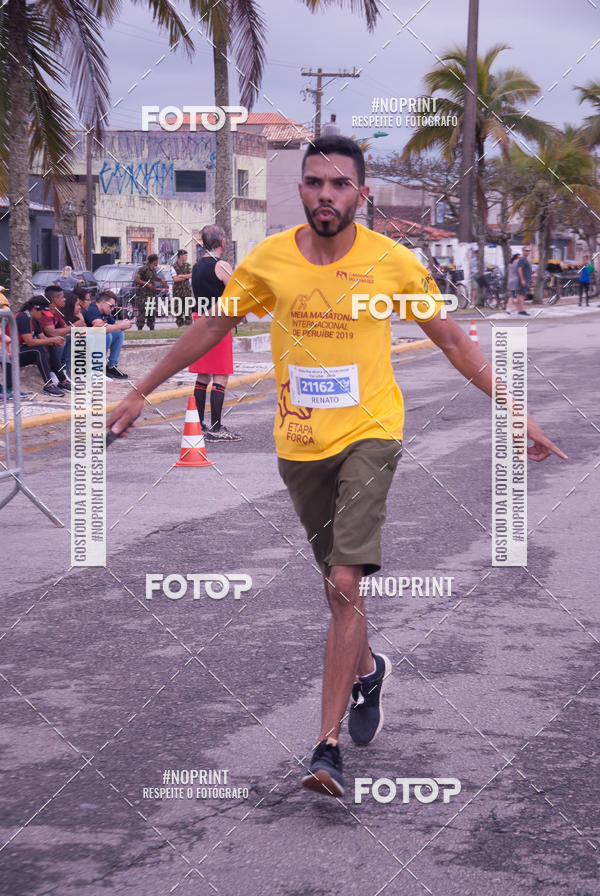 Buy your photos of the eventMeia Maratona Internacional de Peru�be on Fotop