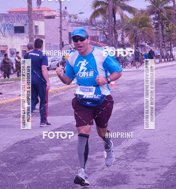 Buy your photos of the eventMeia Maratona Internacional de Peru�be on Fotop