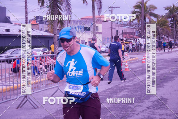 Buy your photos of the eventMeia Maratona Internacional de Peru�be on Fotop