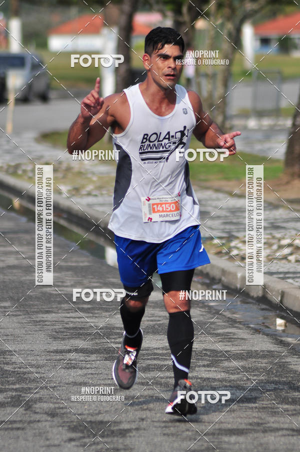 Buy your photos of the eventMeia Maratona Internacional de Peru�be on Fotop