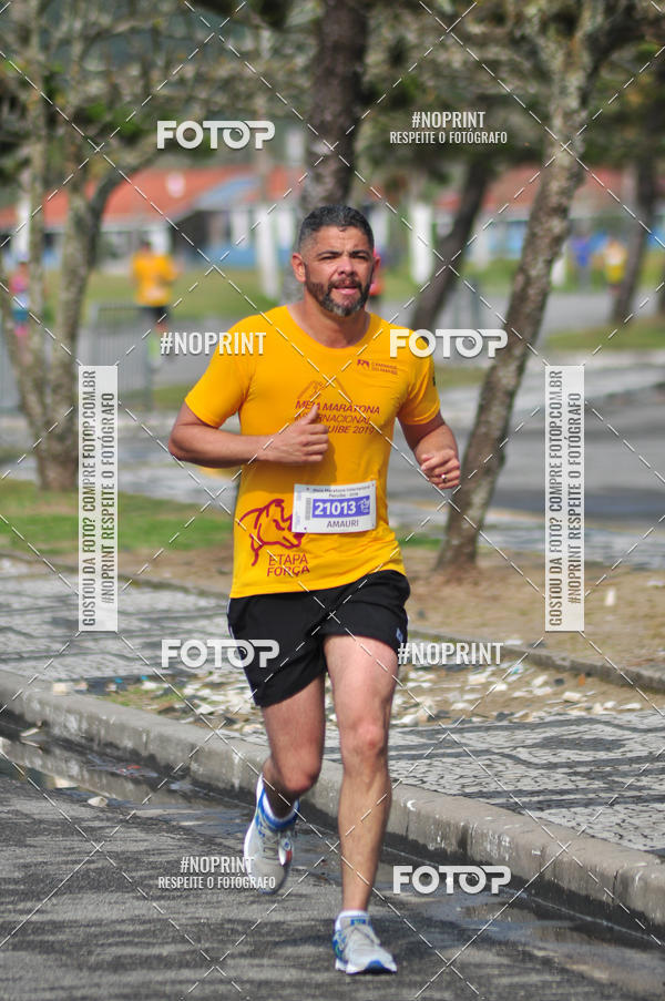 Buy your photos of the eventMeia Maratona Internacional de Peru�be on Fotop