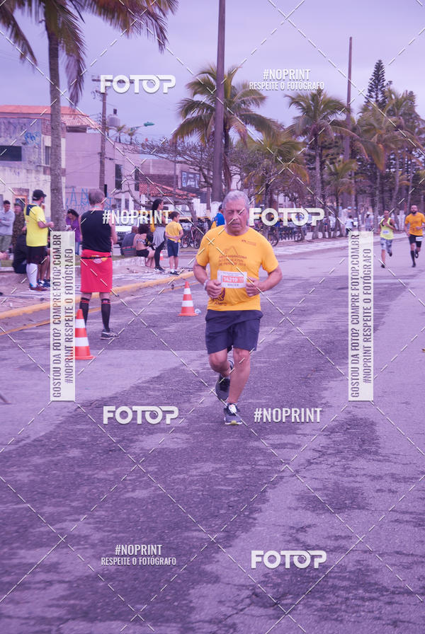 Buy your photos of the eventMeia Maratona Internacional de Peru�be on Fotop
