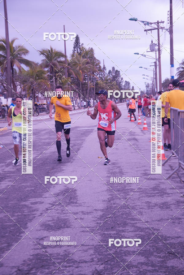 Buy your photos of the eventMeia Maratona Internacional de Peru�be on Fotop