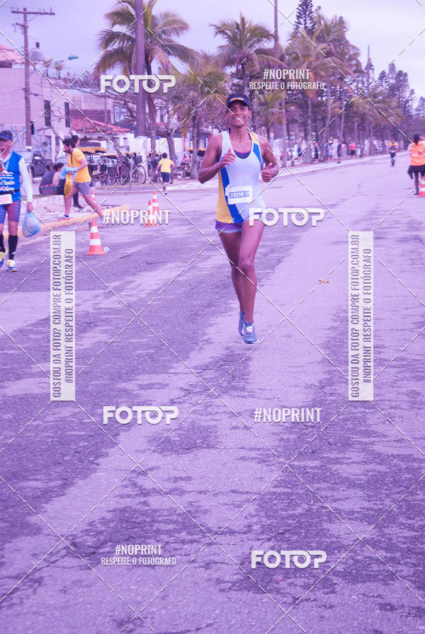 Buy your photos of the eventMeia Maratona Internacional de Peru�be on Fotop