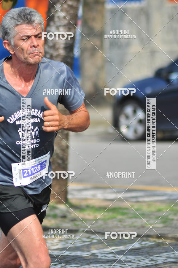 Buy your photos of the eventMeia Maratona Internacional de Peru�be on Fotop