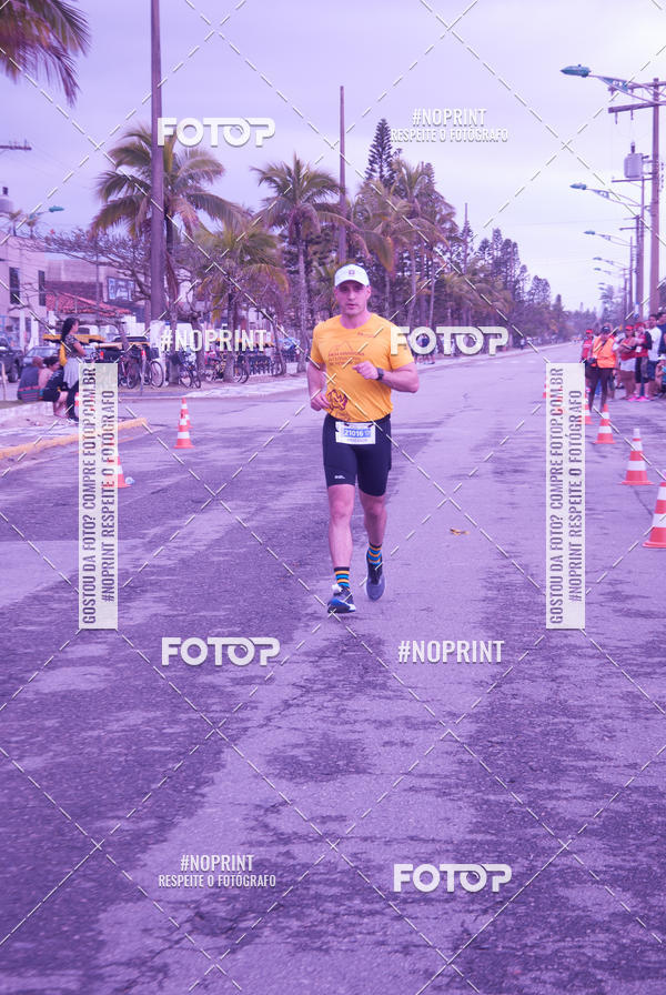 Buy your photos of the eventMeia Maratona Internacional de Peru�be on Fotop
