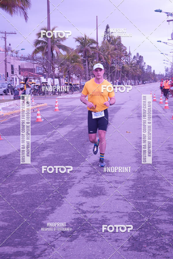 Buy your photos of the eventMeia Maratona Internacional de Peru�be on Fotop