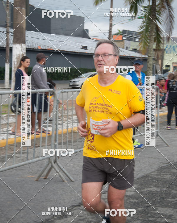 Buy your photos of the eventMeia Maratona Internacional de Peru�be on Fotop