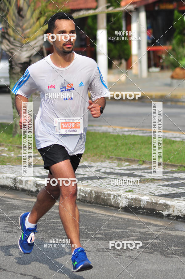Buy your photos of the eventMeia Maratona Internacional de Peru�be on Fotop