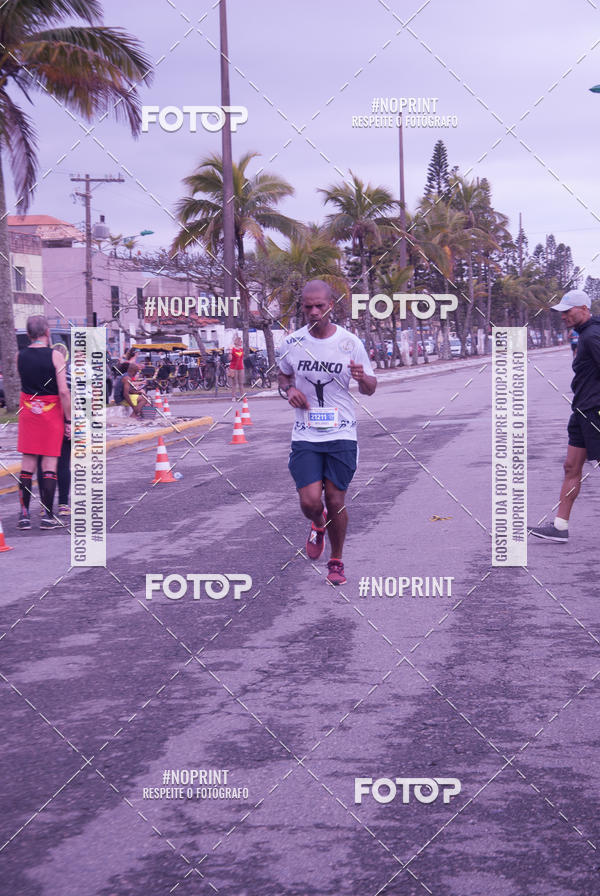 Buy your photos of the eventMeia Maratona Internacional de Peru�be on Fotop