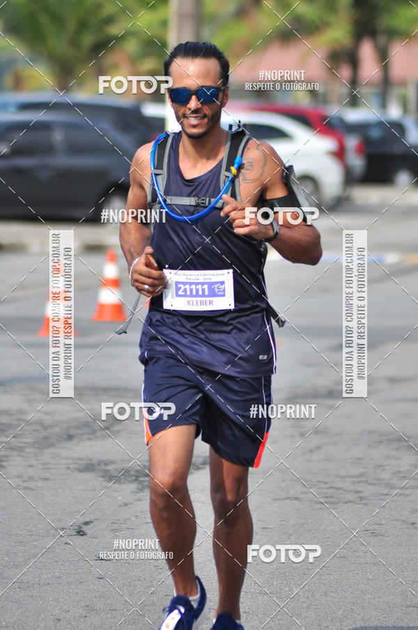 Buy your photos of the eventMeia Maratona Internacional de Peru�be on Fotop