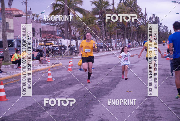 Buy your photos of the eventMeia Maratona Internacional de Peru�be on Fotop