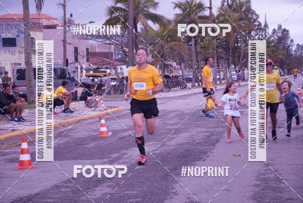 Buy your photos of the eventMeia Maratona Internacional de Peru�be on Fotop