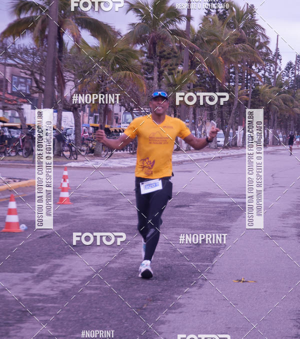 Buy your photos of the eventMeia Maratona Internacional de Peru�be on Fotop