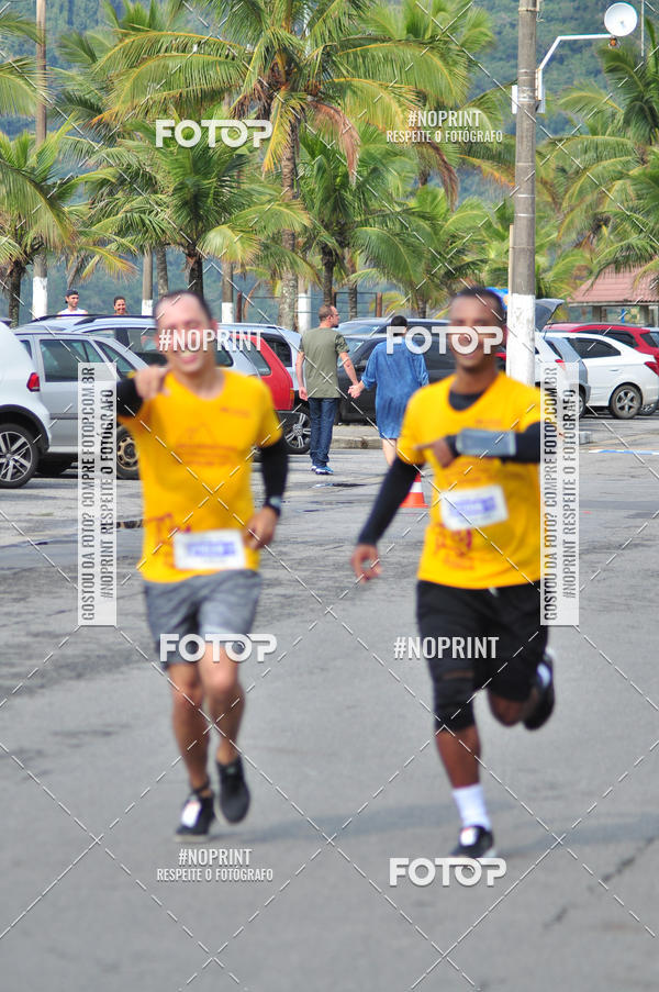 Buy your photos of the eventMeia Maratona Internacional de Peru�be on Fotop