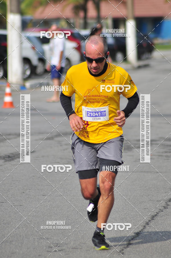 Buy your photos of the eventMeia Maratona Internacional de Peru�be on Fotop