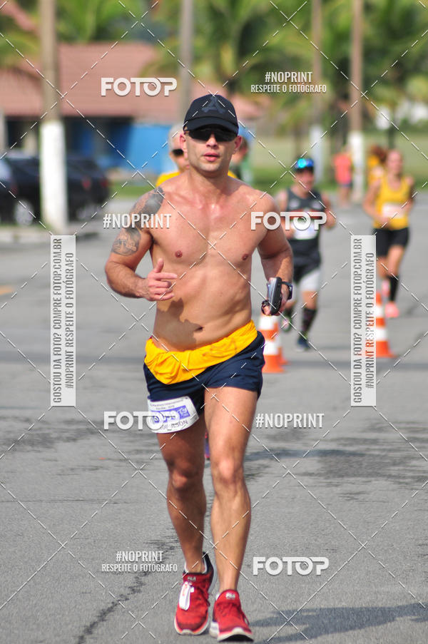 Buy your photos of the eventMeia Maratona Internacional de Peru�be on Fotop