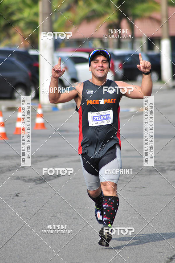Buy your photos of the eventMeia Maratona Internacional de Peru�be on Fotop