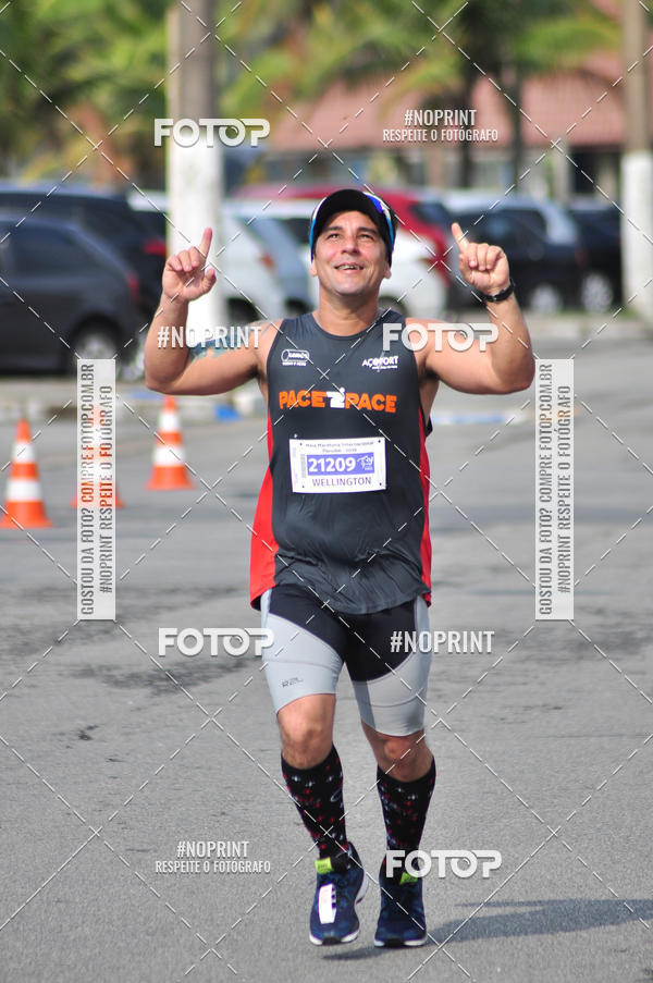 Buy your photos of the eventMeia Maratona Internacional de Peru�be on Fotop