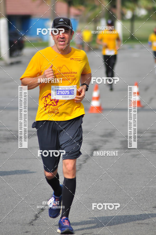 Buy your photos of the eventMeia Maratona Internacional de Peru�be on Fotop