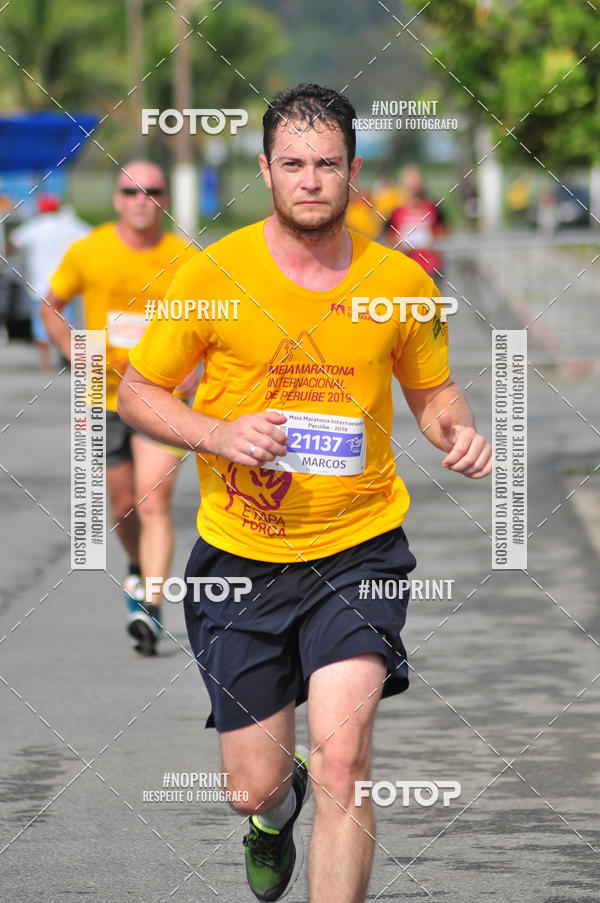 Buy your photos of the eventMeia Maratona Internacional de Peru�be on Fotop