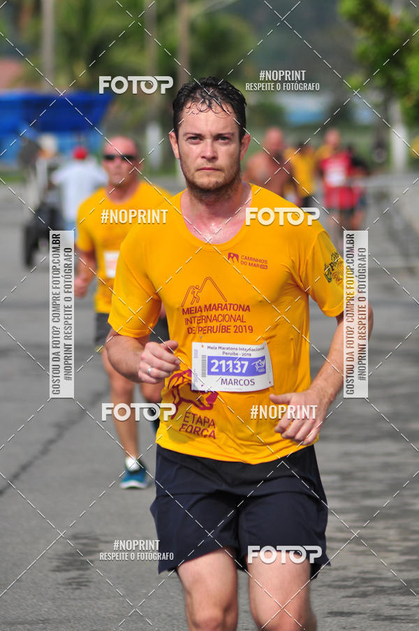 Buy your photos of the eventMeia Maratona Internacional de Peru�be on Fotop
