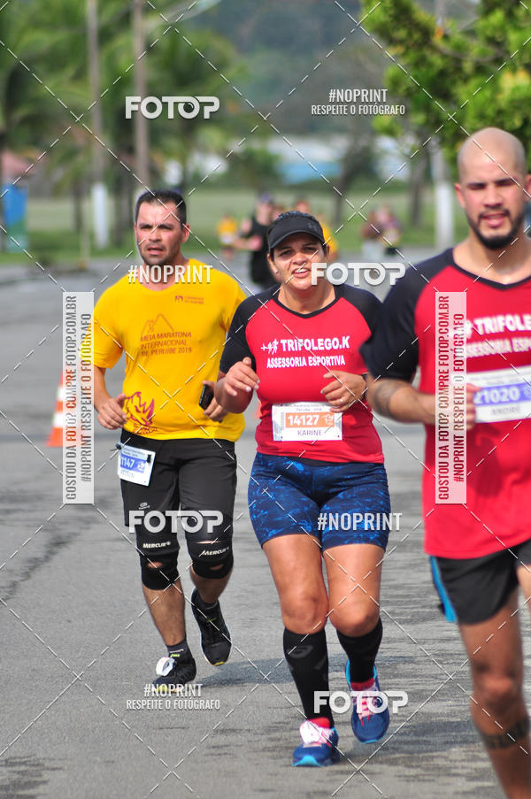 Buy your photos of the eventMeia Maratona Internacional de Peru�be on Fotop