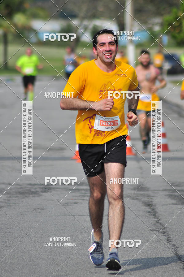 Buy your photos of the eventMeia Maratona Internacional de Peru�be on Fotop