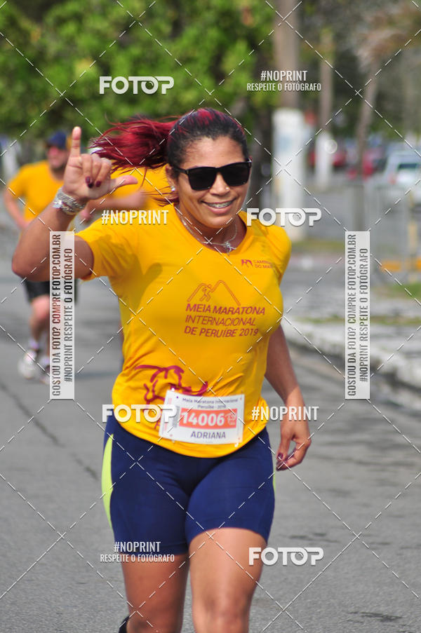 Compre suas fotos do eventoMeia Maratona Internacional de Peru�be no Fotop