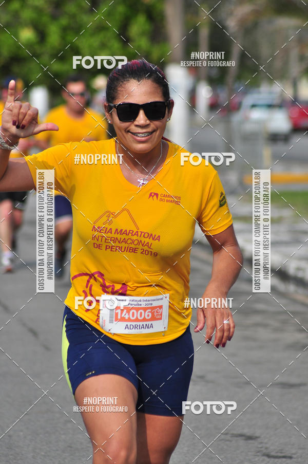 Compre suas fotos do eventoMeia Maratona Internacional de Peru�be no Fotop